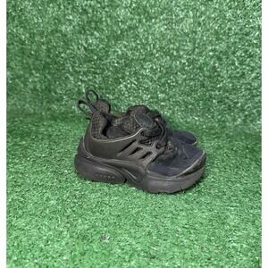 Nike Little Presto Toddler Kids Size 5C Triple Black Walking Shoes Sneakers‎